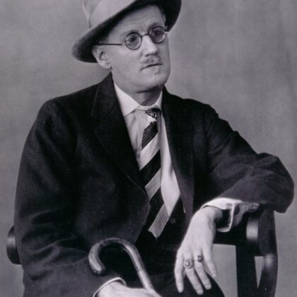 James Joyce hat évvel az Ulysses megjelenése után, Párizsban